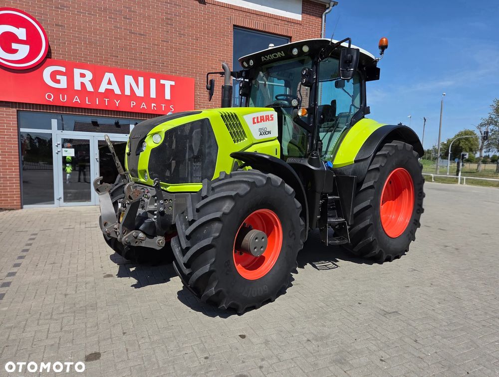 Claas Axion 850 - 1