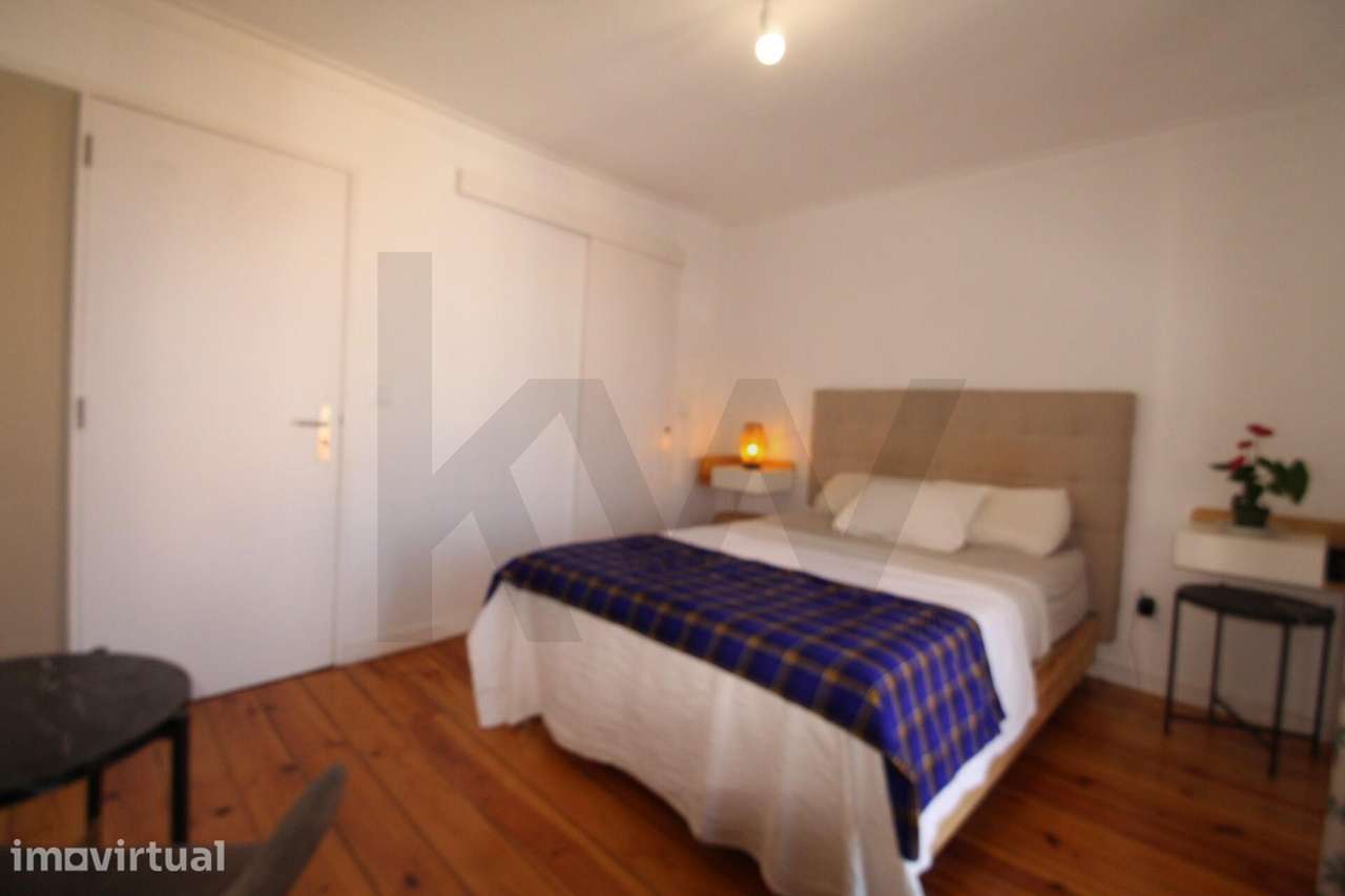 Apartamento T1+1 com Quintal e Anexo Remodelado na Rua da Graça, Lisbo - Grande imagem: 4/23