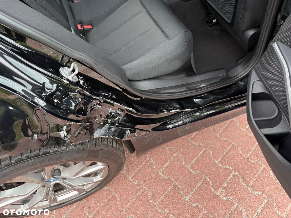 BMW Seria 3 320e PHEV sport - 14