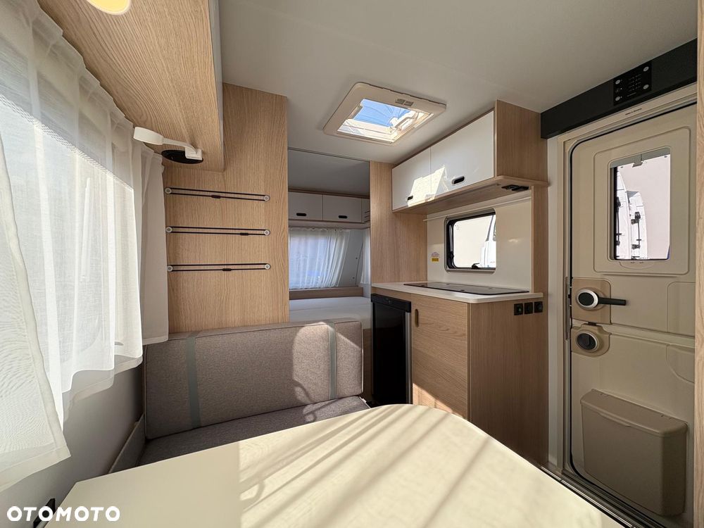 Adria Aviva 400 PS - 10