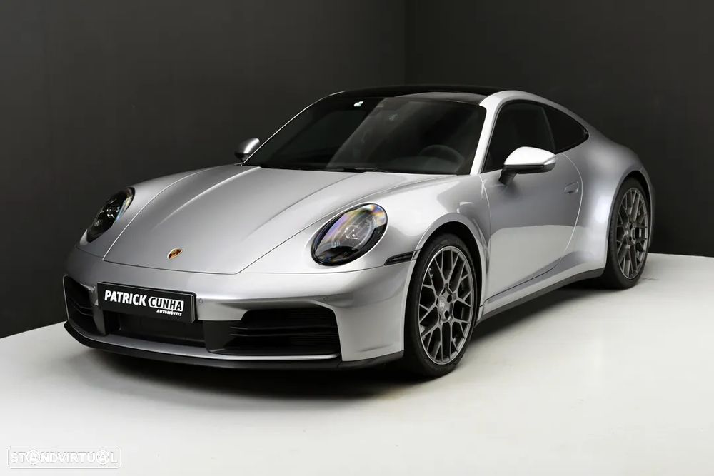 Porsche 911 (992) Carrera - 1