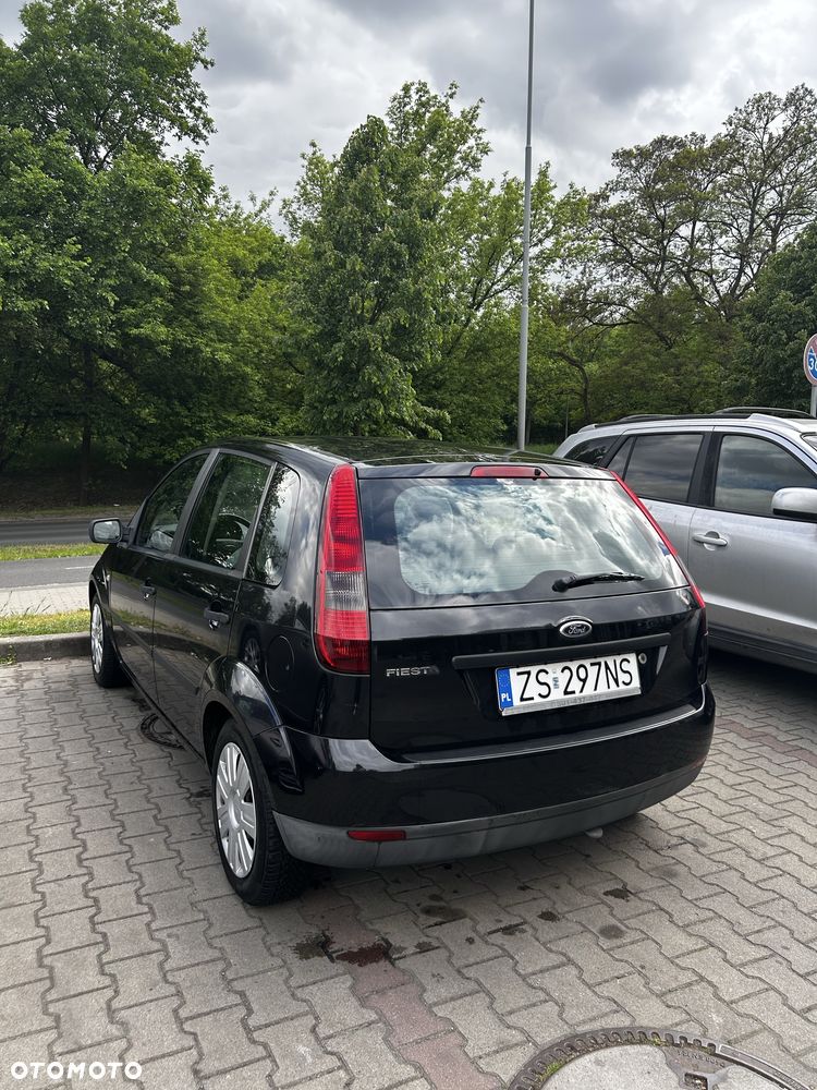 Ford Fiesta - 2