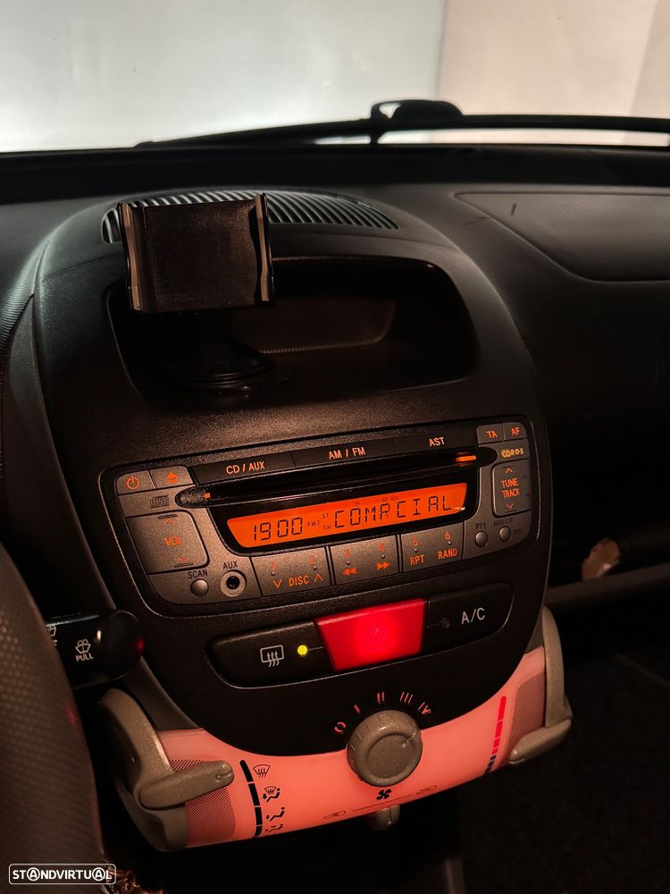 Toyota Aygo Standard - 6