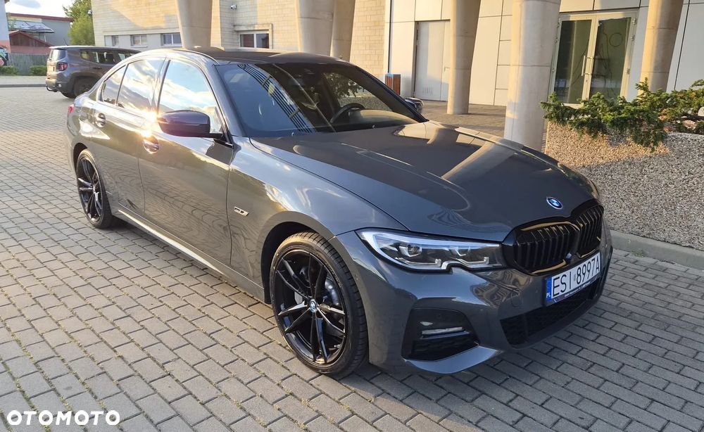 BMW Seria 3 330e PHEV xDrive M Sport sport - 1