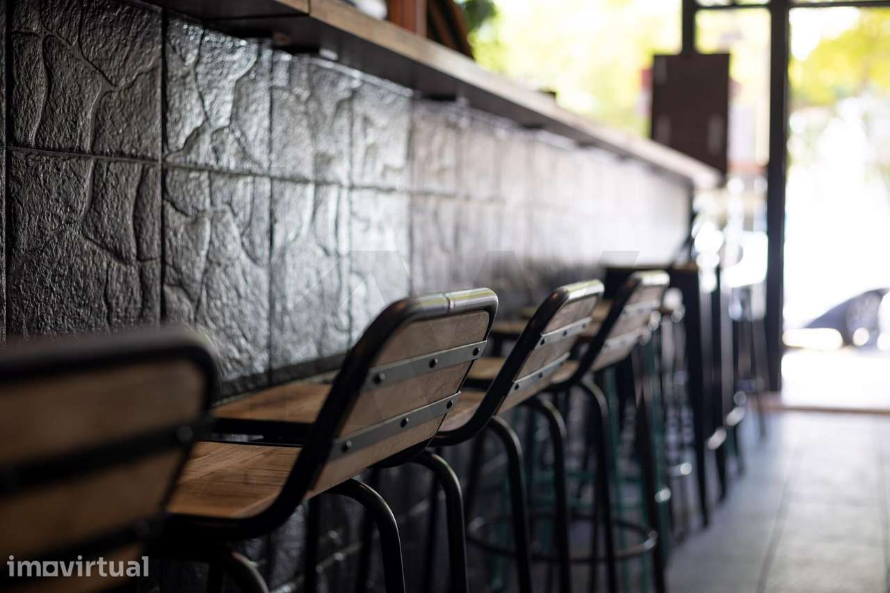 Craft Bar em Funcionamento | Costa da Caparica - Grande imagem: 5/14