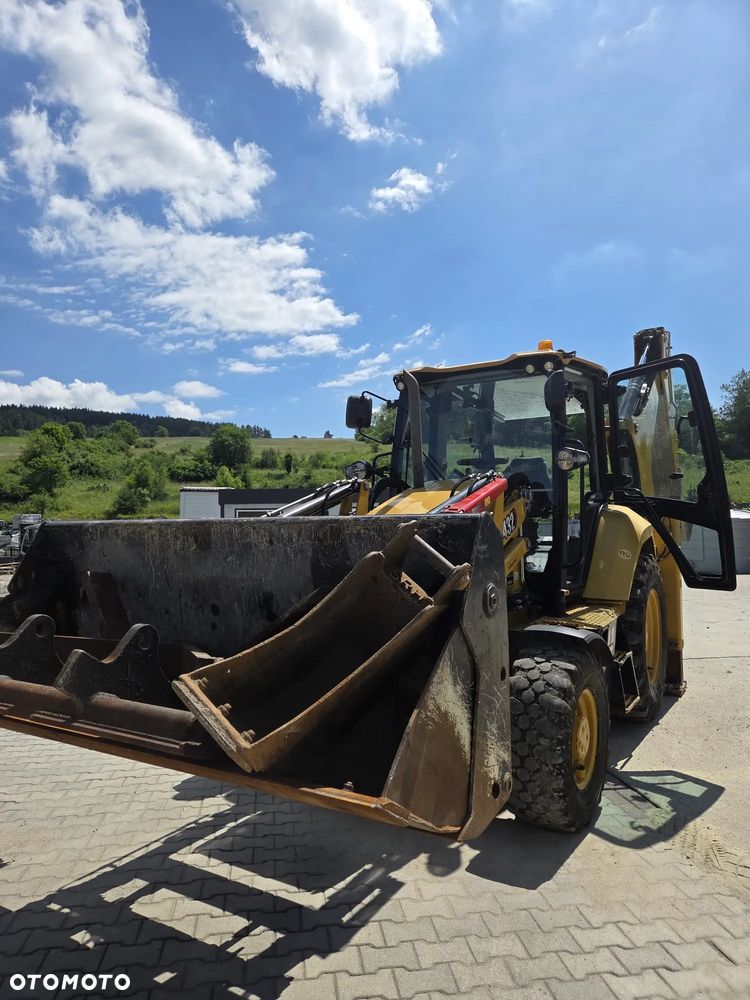 Caterpillar 432F - 29