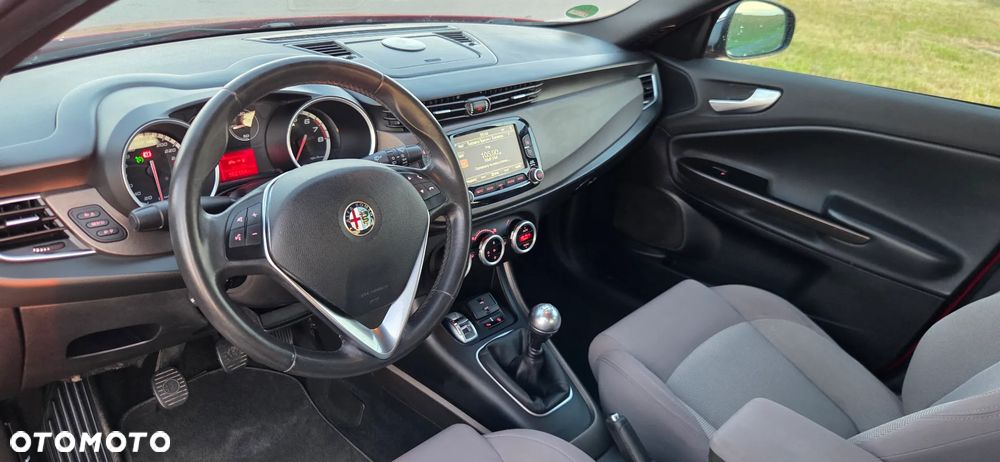 Alfa Romeo Giulietta 1.4 TB 16V Sport - 9