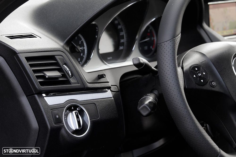 Mercedes-Benz E 250 - 13