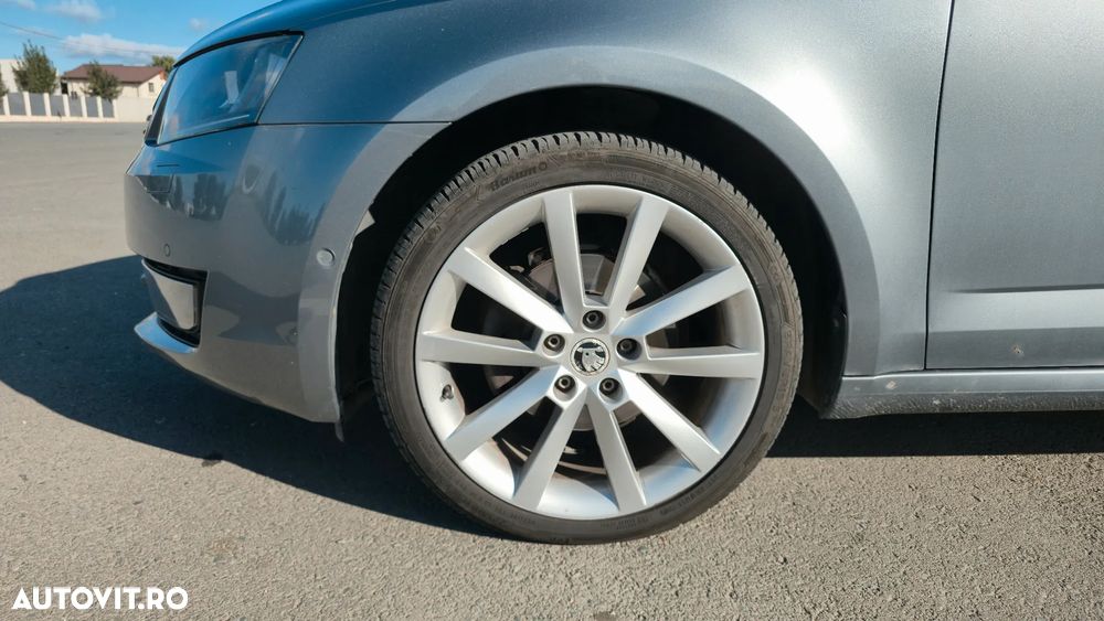Skoda Octavia - 8