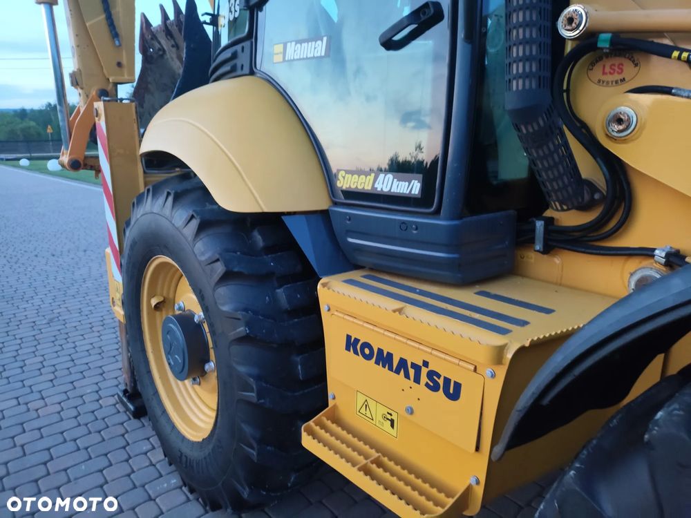 Komatsu WB93 S5 / RÓWNE KOŁA / SPROWADZONA / KOPARKO-ŁADOWARKA / - 12