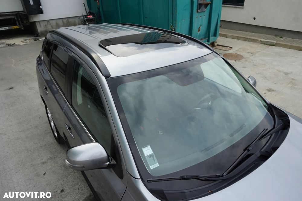 Mitsubishi Outlander 2.2 DI-D 4WD Automatik Instyle - 32