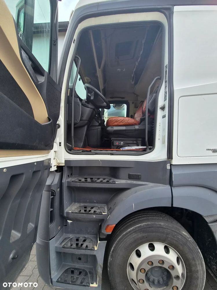 Mercedes-Benz Actros MP4 1845 - 9
