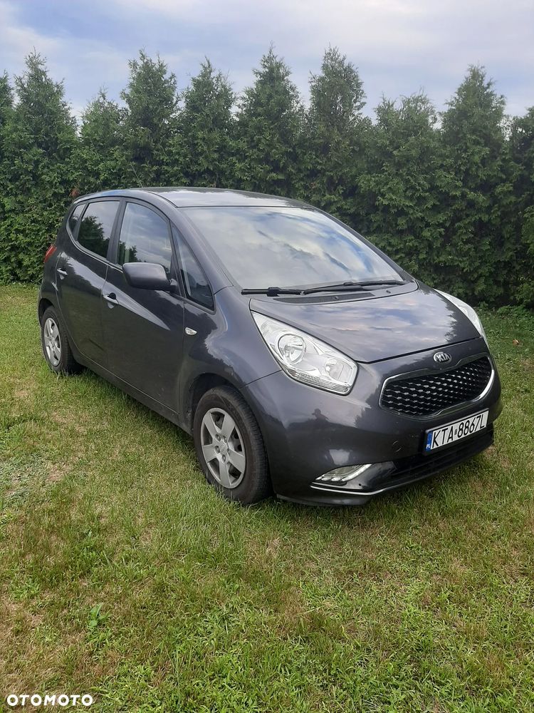 Kia Venga 1.6 L - 4