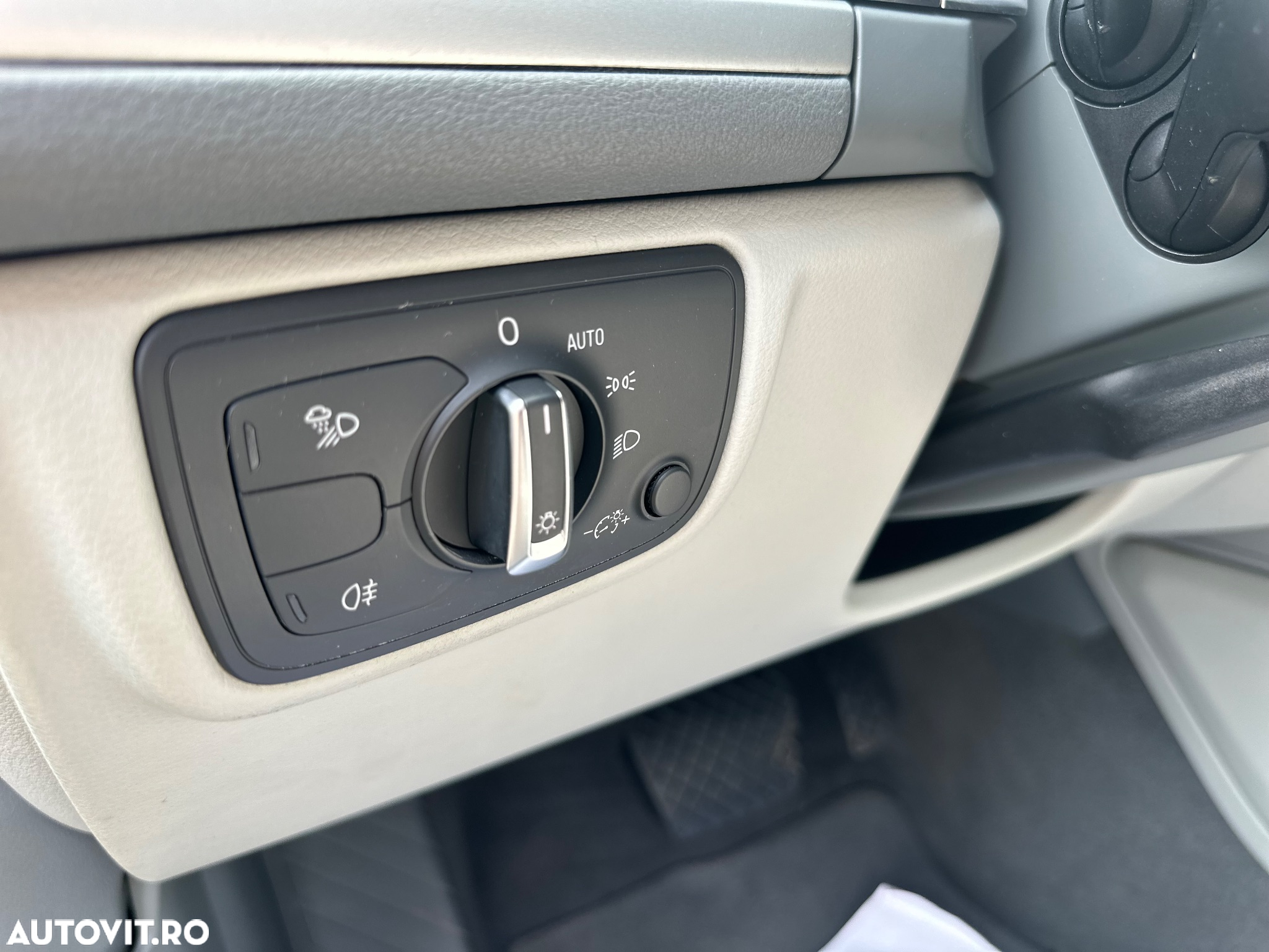 Audi A6 Avant 2.0 TDI Ultra S tronic - 14