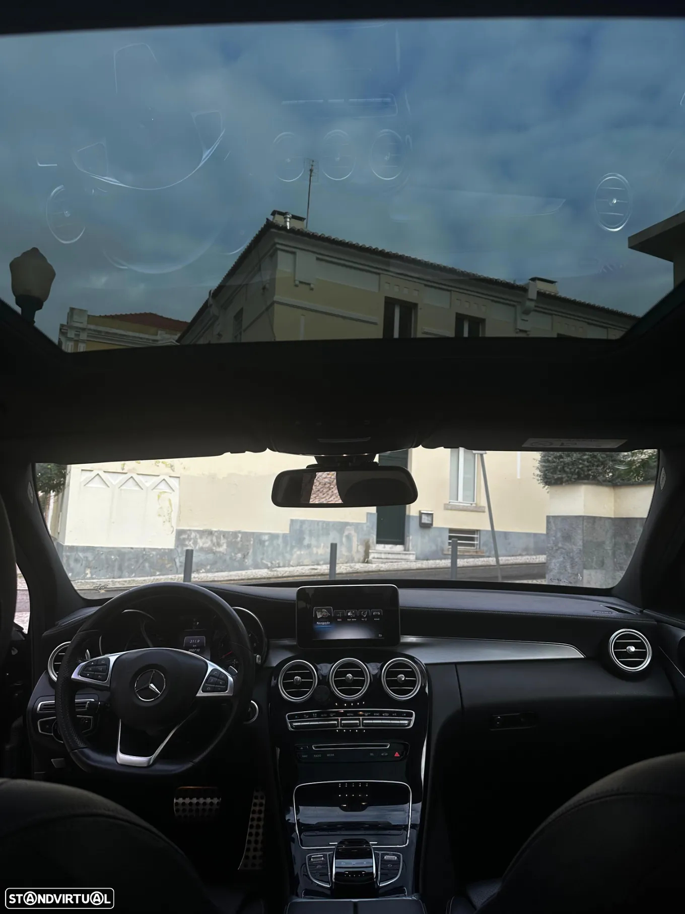 Mercedes-Benz C 300 BlueTEC Hybrid AMG Line - 11
