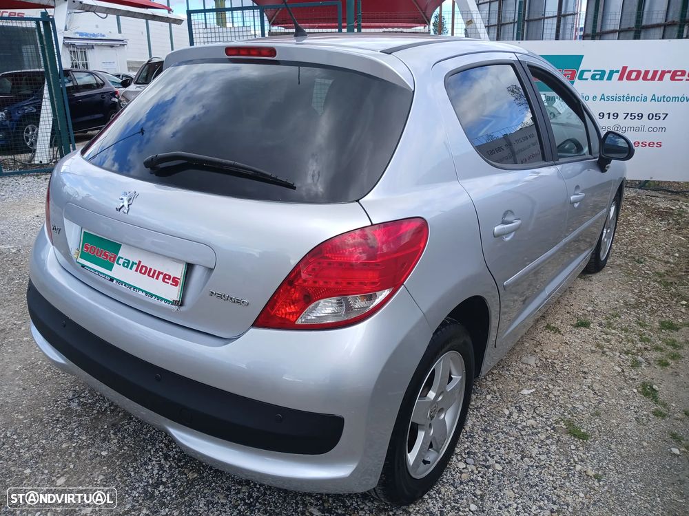 Peugeot 207 1.4 HDi Active - 9