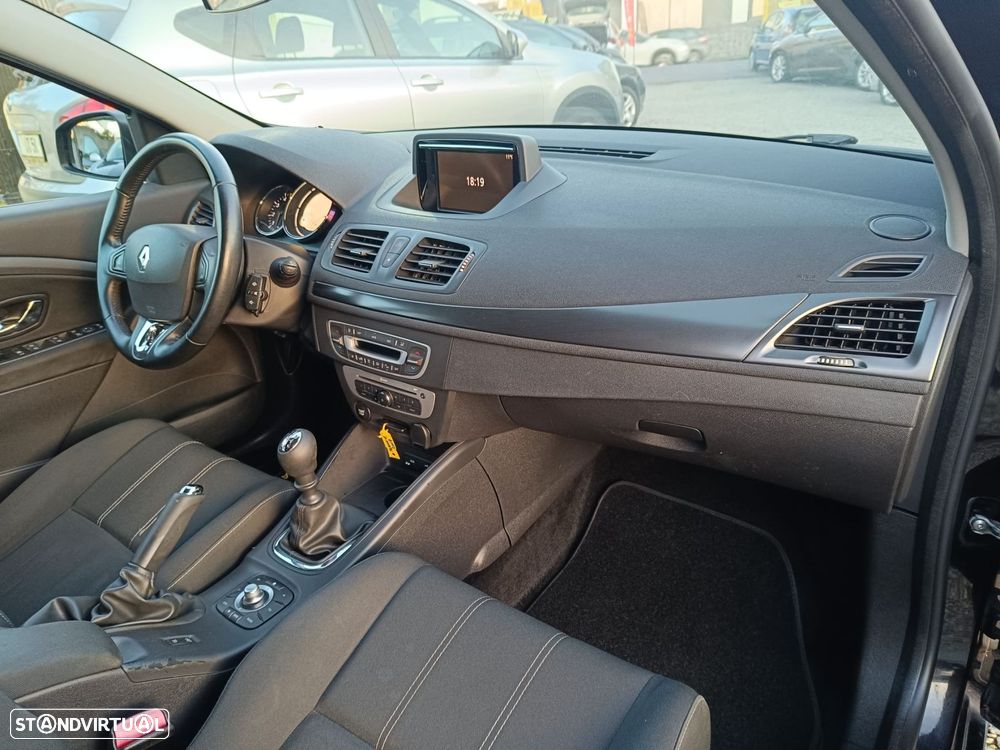 Renault Megane Sport Tourer 1.5 dCi Dynamique SS - 11