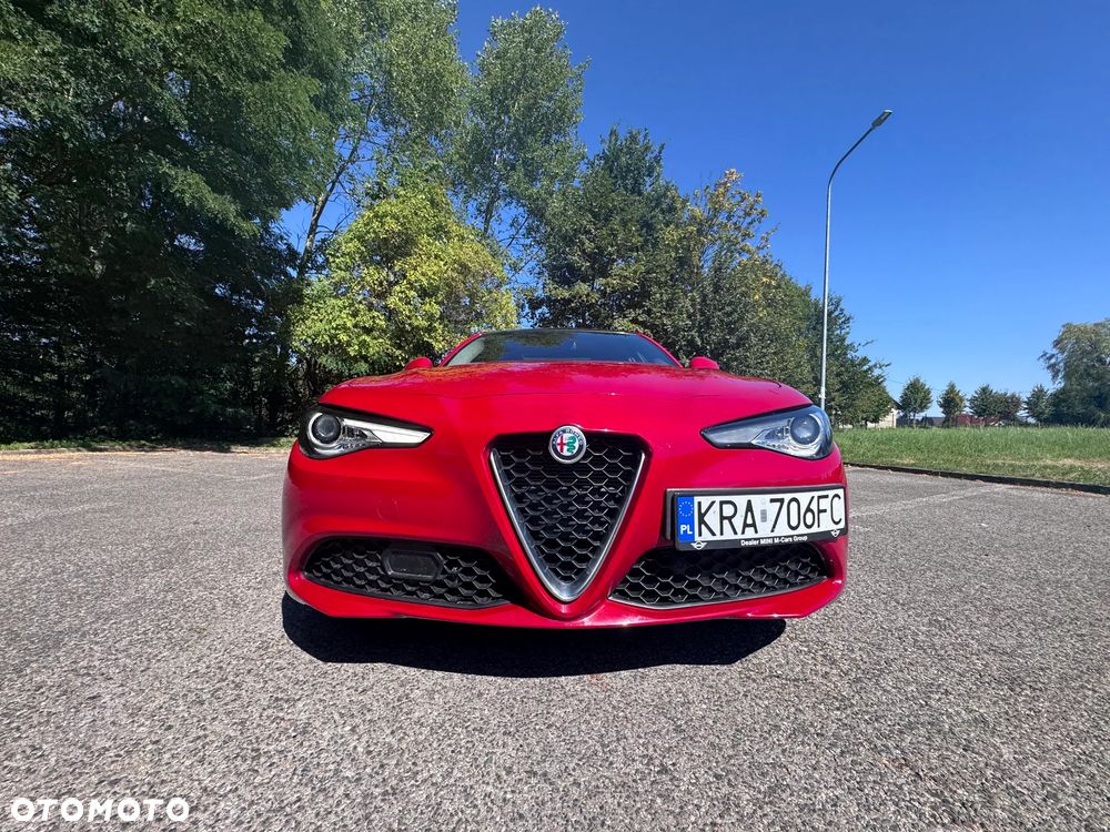 Alfa Romeo Giulia - 4