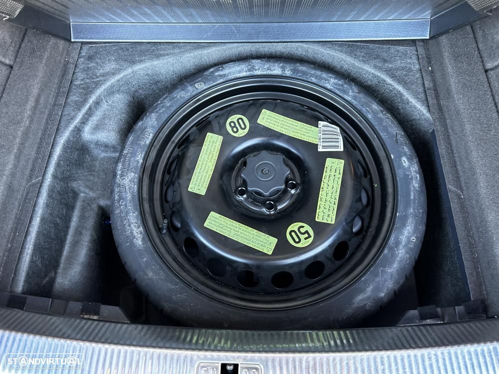 Audi A4 Avant 2.0 TDI Exclusive - 39