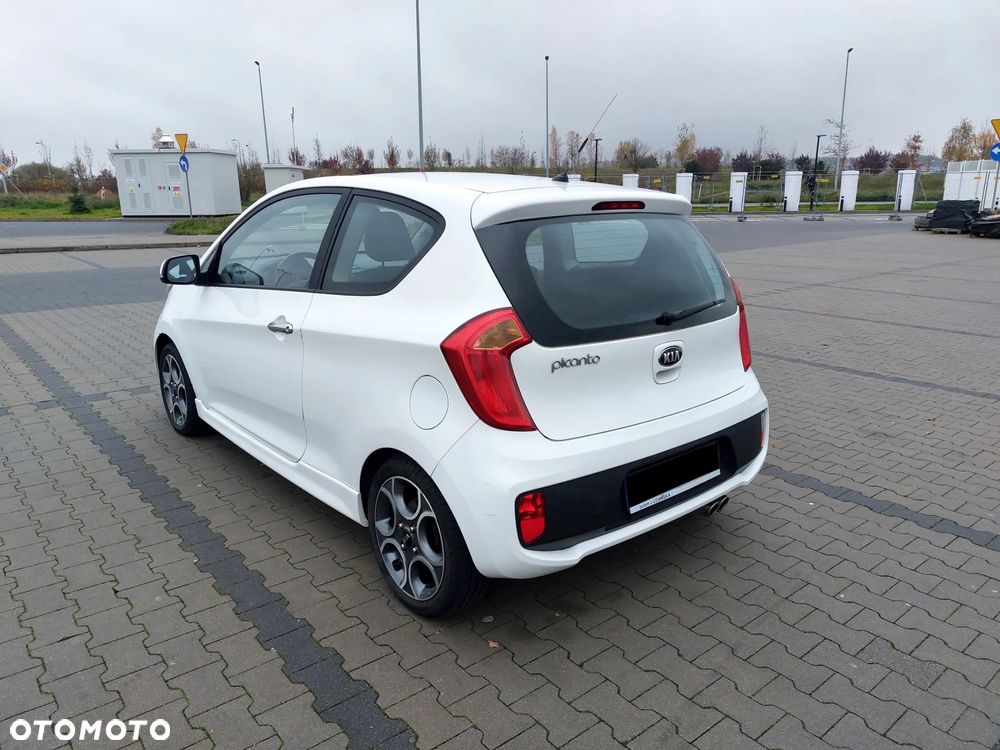 Kia Picanto - 8