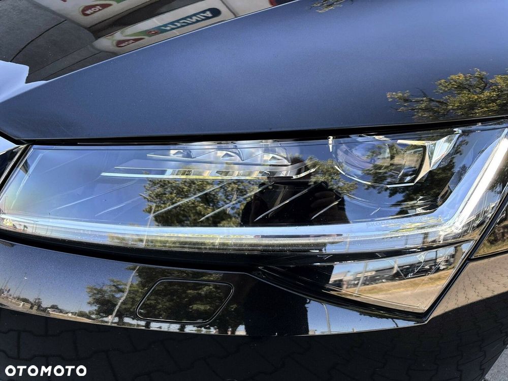 Skoda Superb 2.0 TDI SCR Style DSG - 36