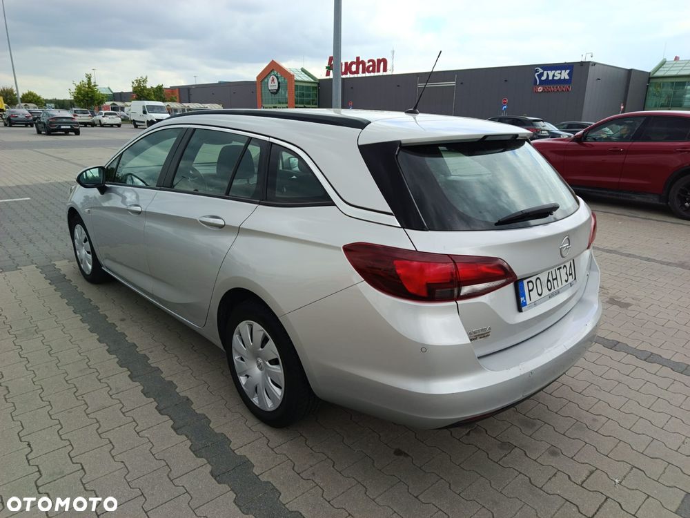 Opel Astra 1.6 CDTI Dynamic - 3