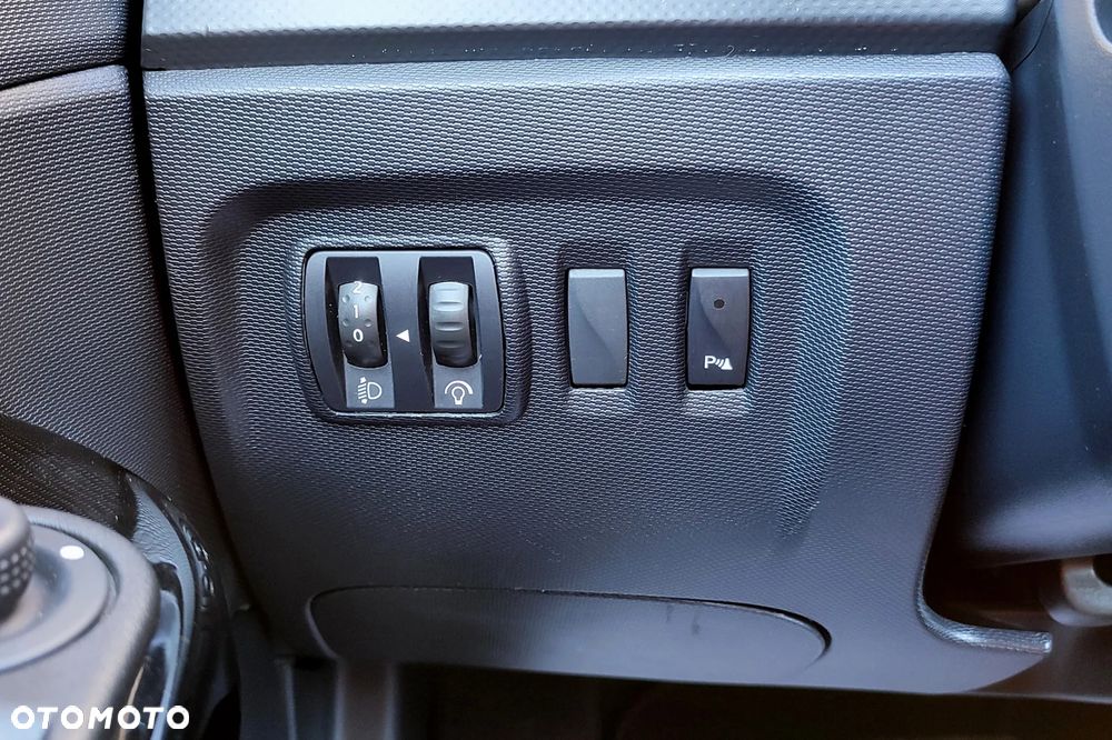 Renault Captur - 19