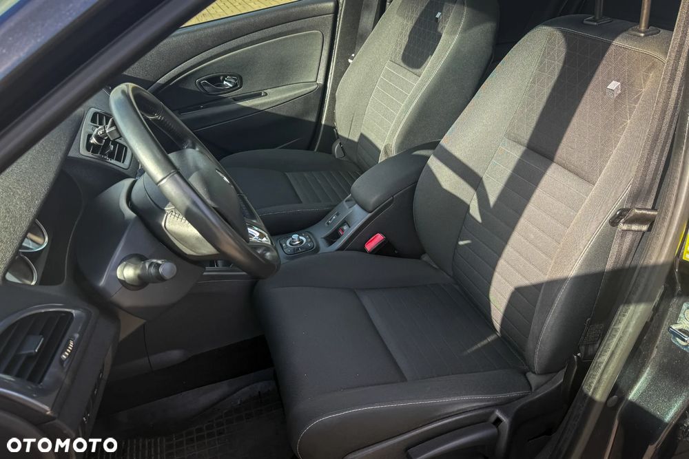 Renault Megane 1.5 dCi Limited - 10