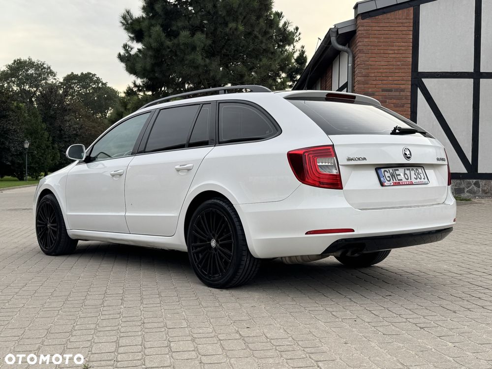 Skoda Superb 1.6 TDI Exclusive - 37