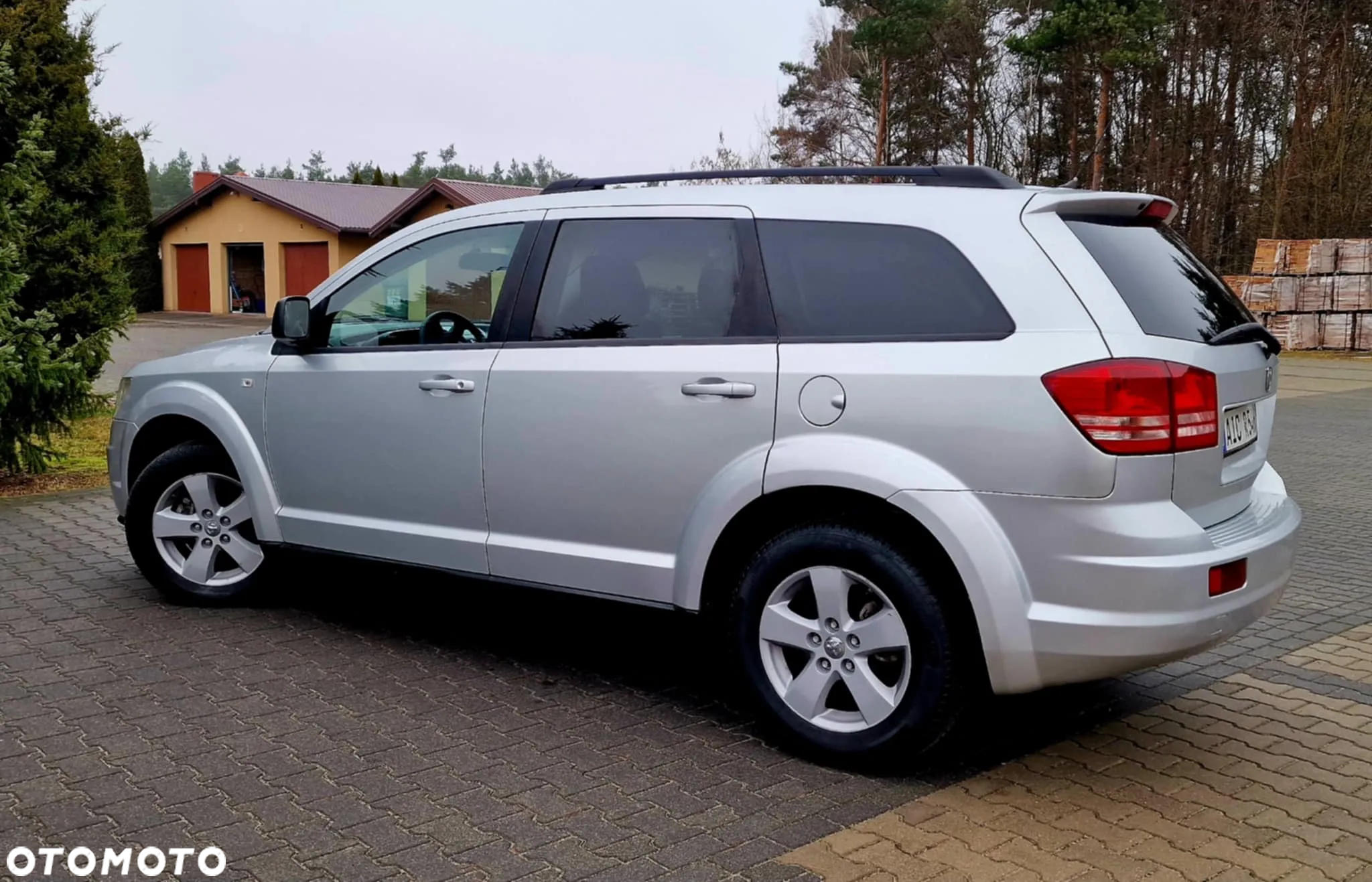 Dodge Journey - 8