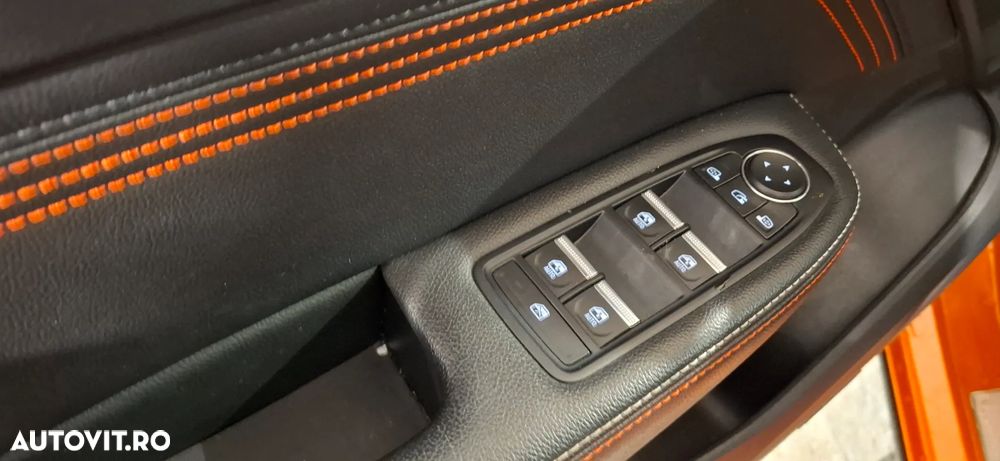 Renault Arkana MHEV 160 EDC RS Line - 18