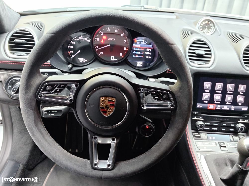 Porsche 718 Cayman GTS 4.0 - 13