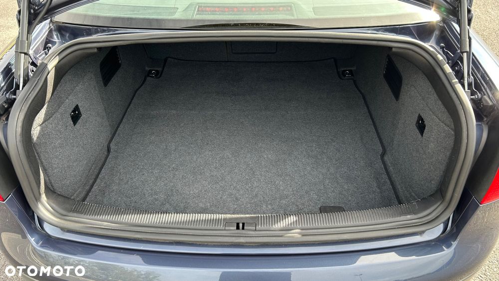 Audi A6 Limousine 4.2 quattro - 31