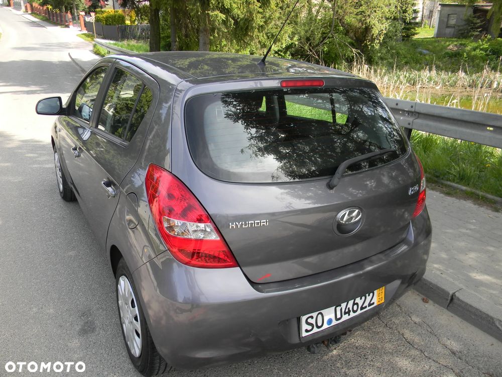 Hyundai i20 1.2 UEFA EURO 2012 Edition - 4