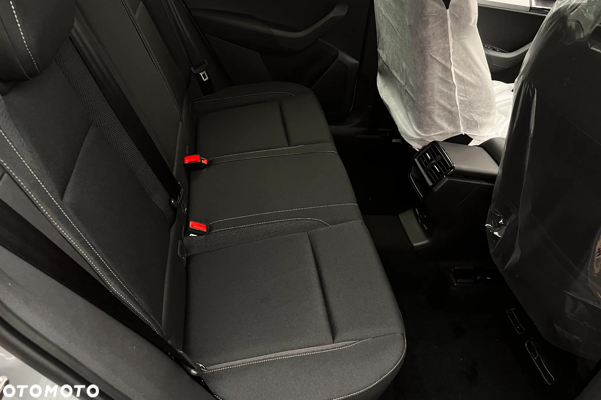 Skoda Karoq 1.5 TSI ACT Selection DSG - 29