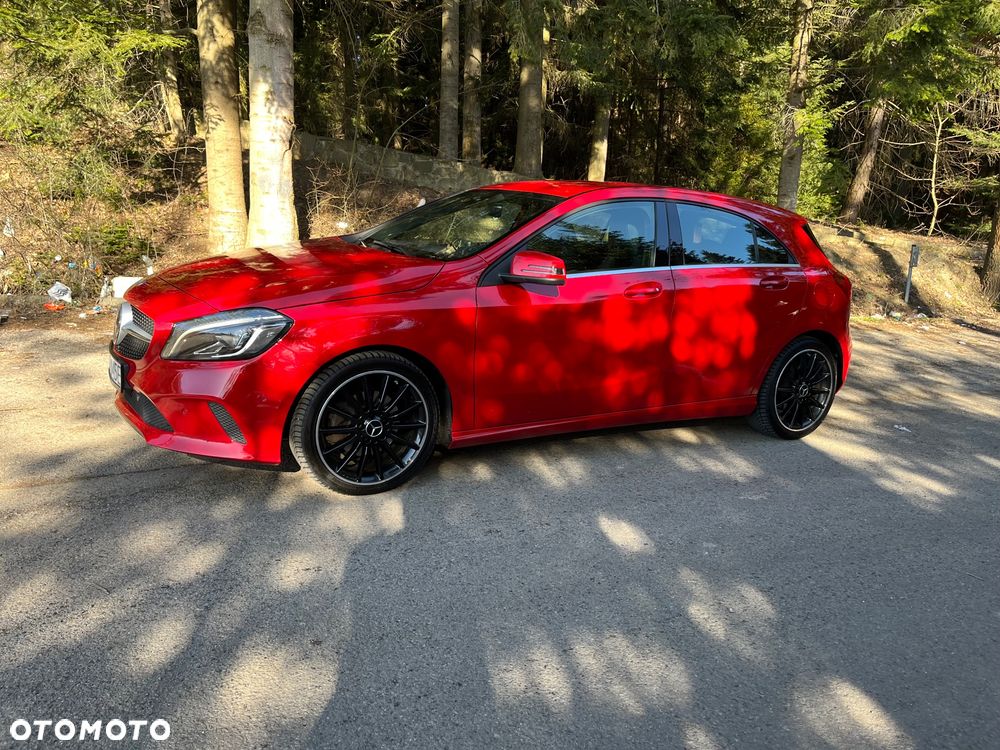 Mercedes-Benz Klasa A 220 4Matic 7G-DCT - 3