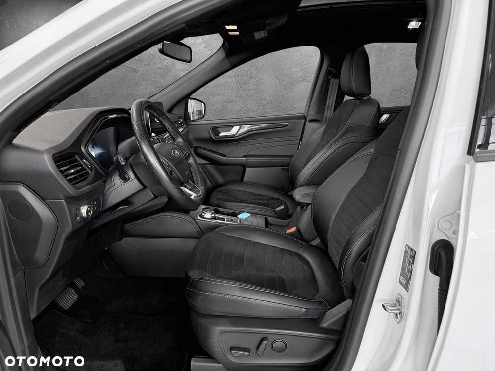 Ford Kuga 2.5P PHEV FWD ST-Line - 21