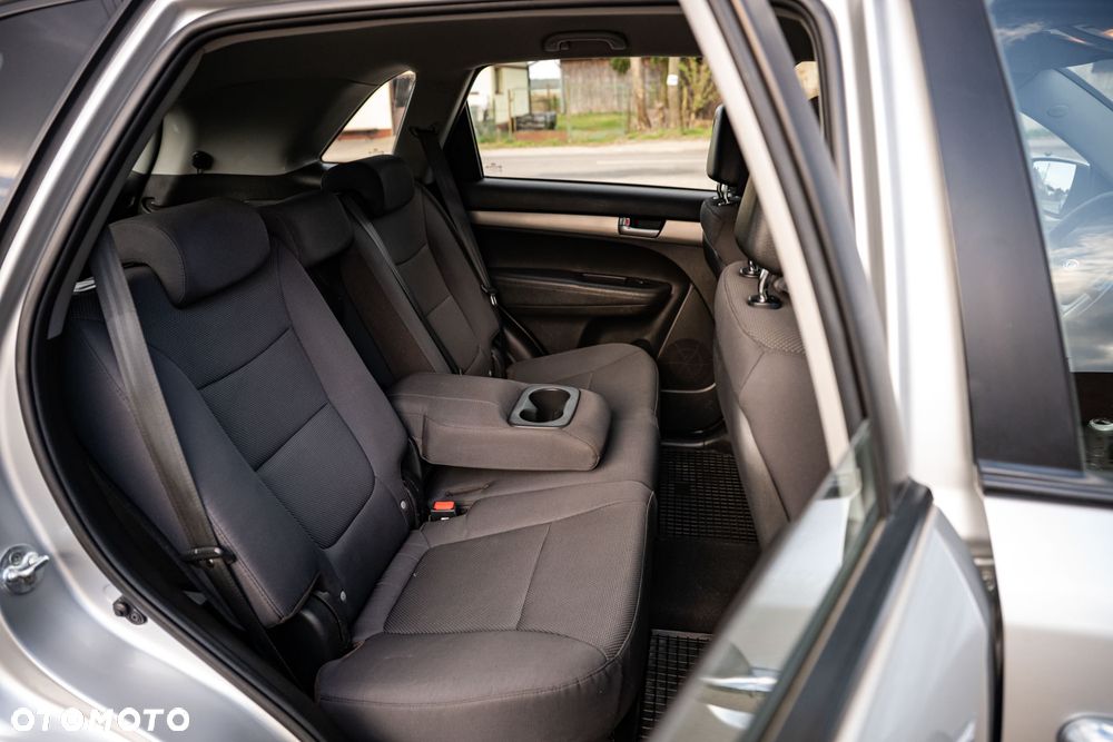 Kia Sorento 2.0 CRDI L 2WD - 23