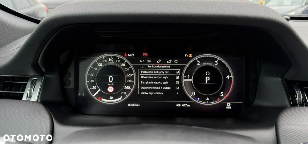 Land Rover Discovery Sport D240 R-Dynamic HSE - 30