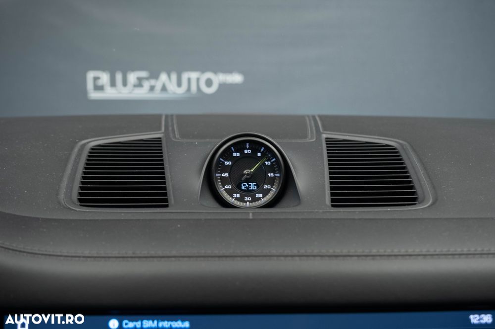 Porsche Cayenne Coupe - 17