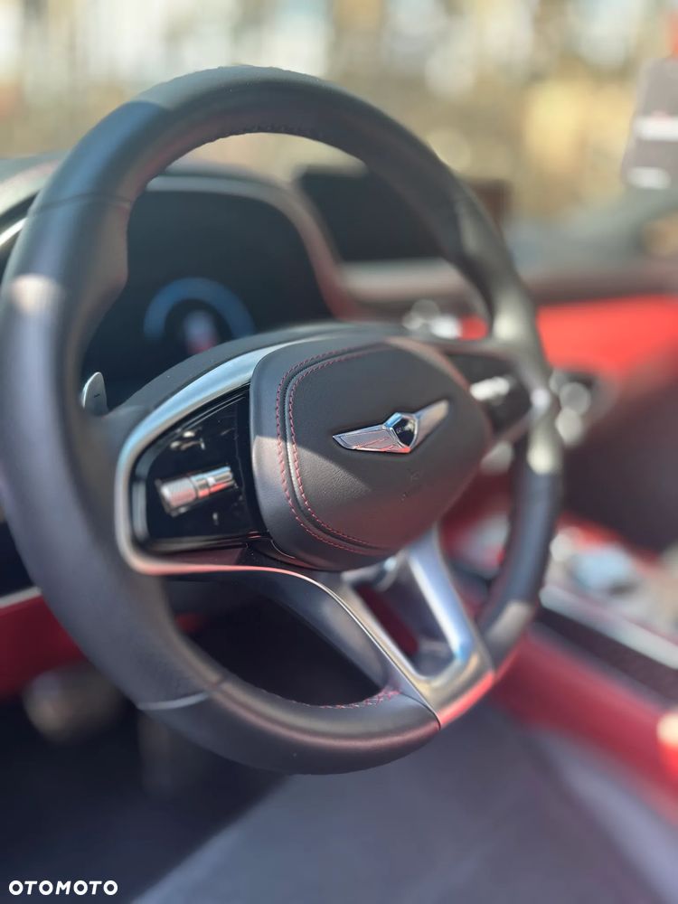 Genesis GV70 - 21