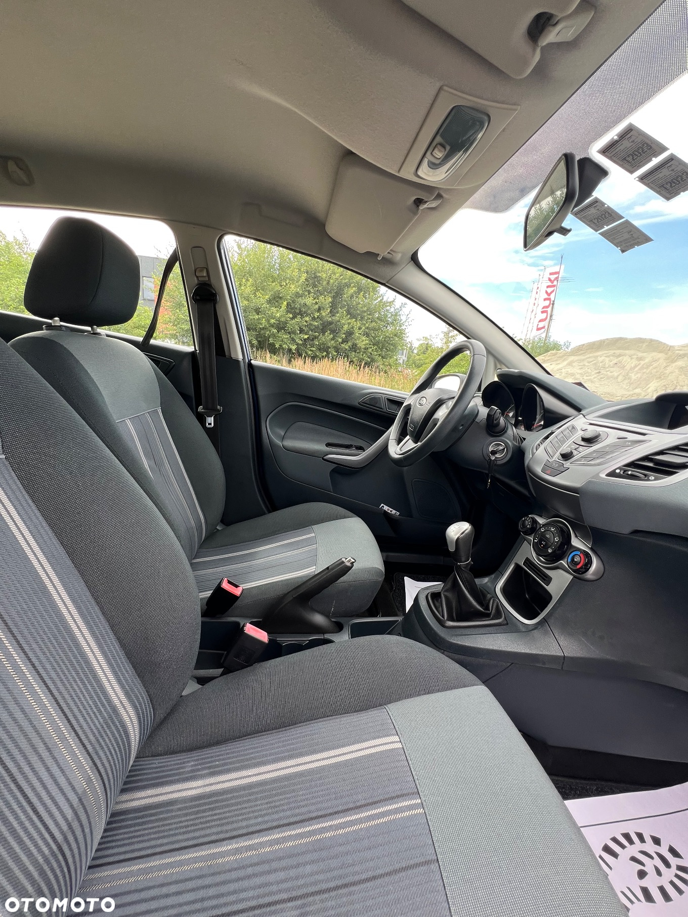 Ford Fiesta 1.25 Champions Edition - 38