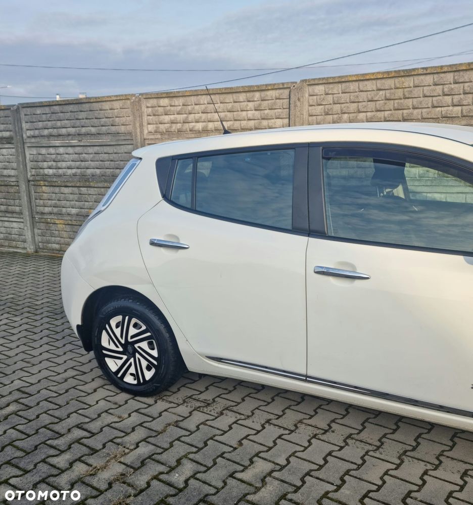 Nissan Leaf 30kWh Acenta - 10