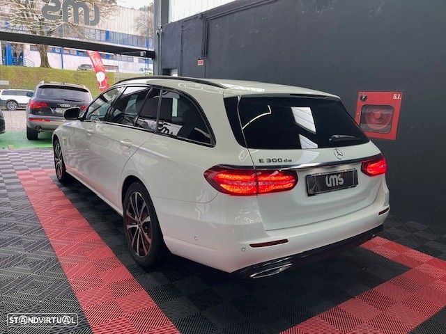 Mercedes-Benz E 300 de Exclusive Line - 4