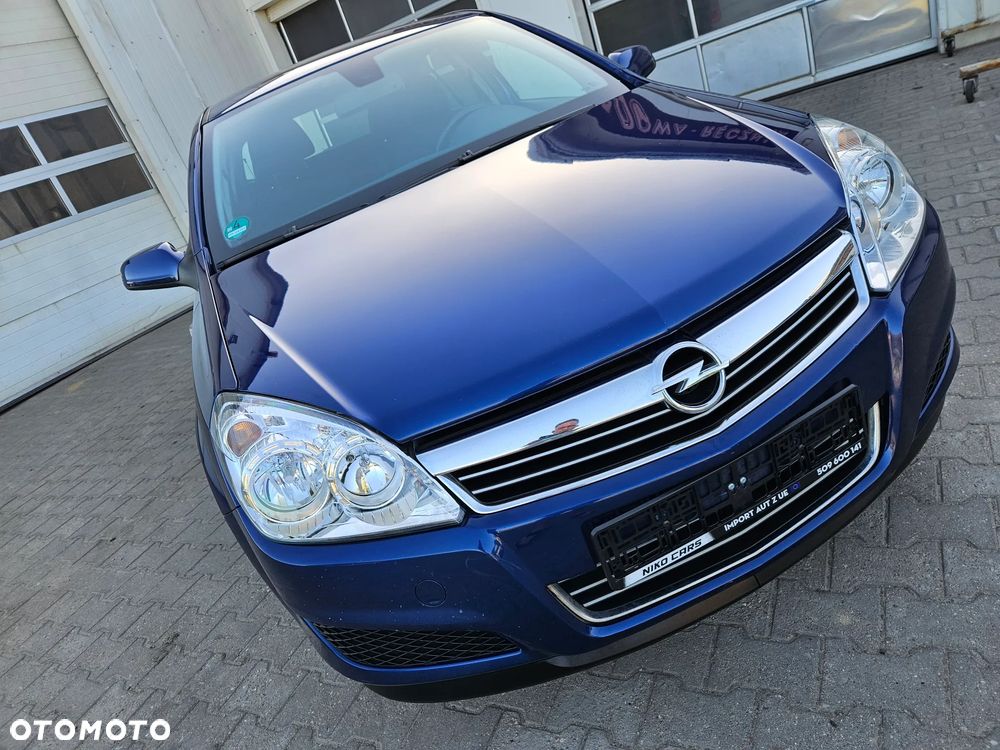 Opel Astra 1.6 Edition - 10