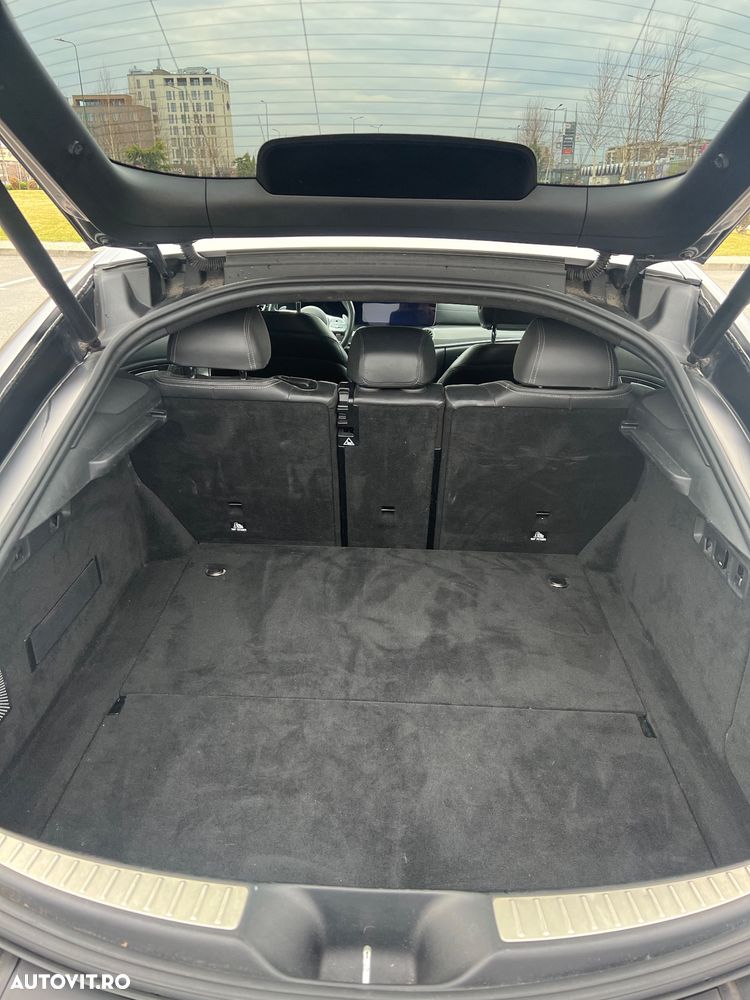 Mercedes-Benz AMG GT 4-door Coupe - 19