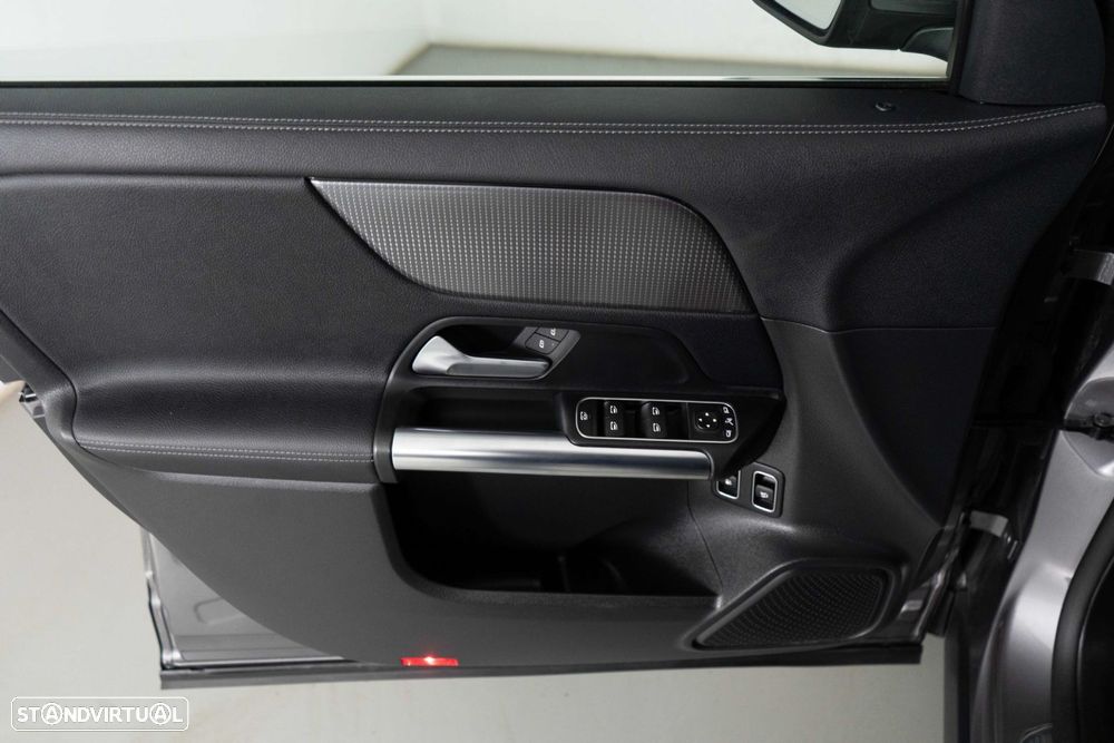 Mercedes-Benz GLA 250 e Progressive - 22