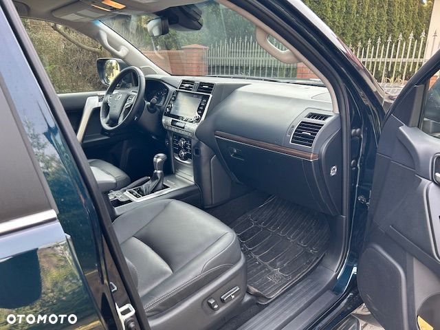 Toyota Land Cruiser LC 2.8 D-4D Invincible - 6