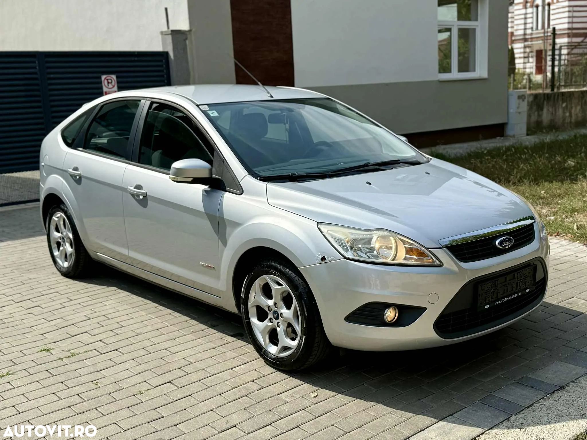 Ford Focus - 1