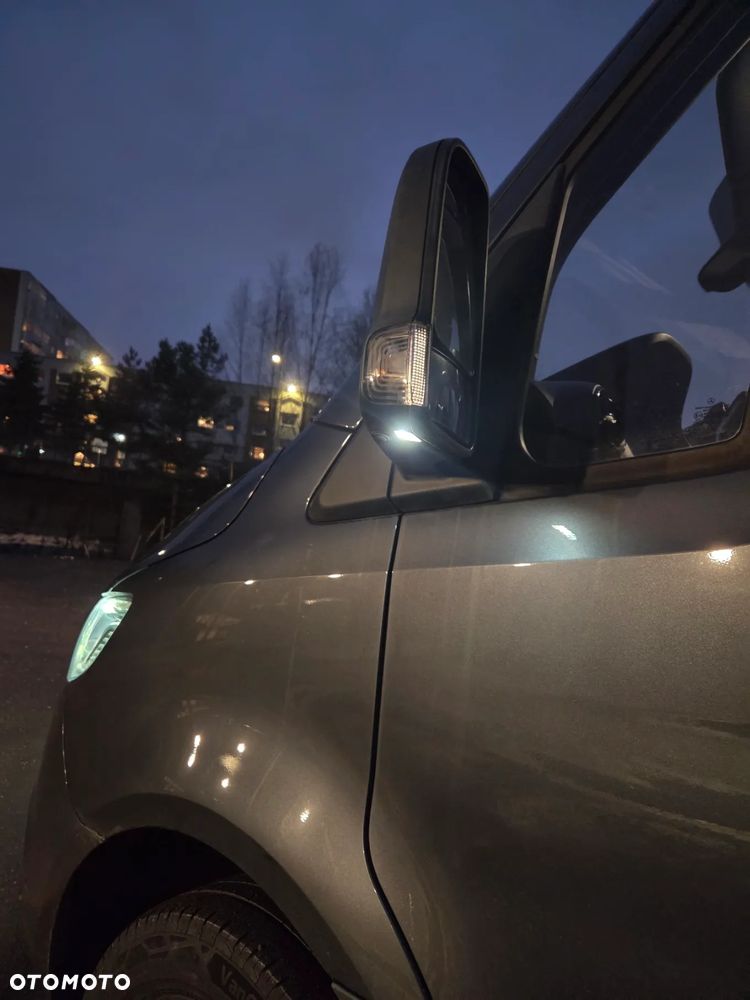 Mercedes-Benz Sprinter 319 - 14